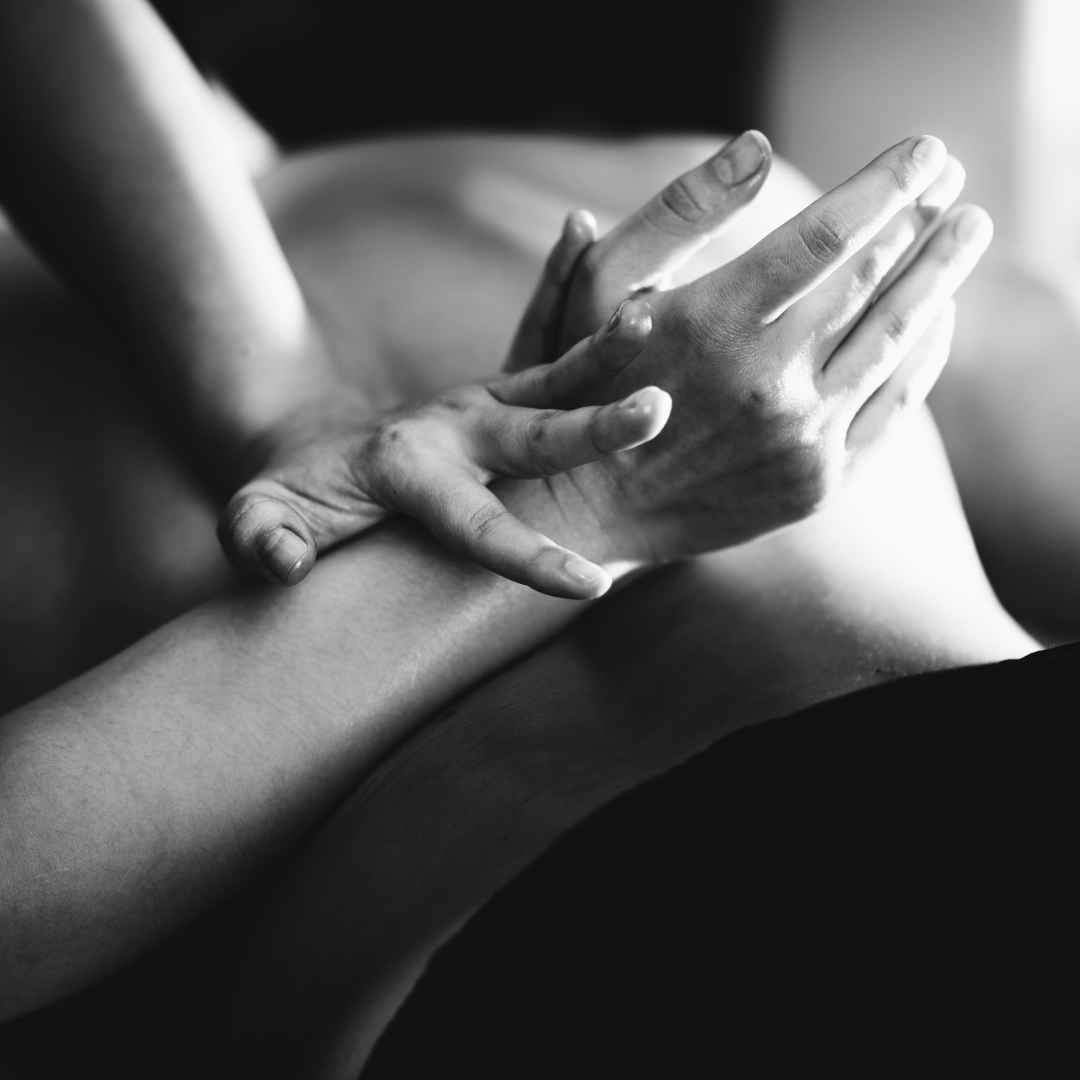 Mineralisches Massageöl zur Muskelentspannung nach sportlicher Belastung